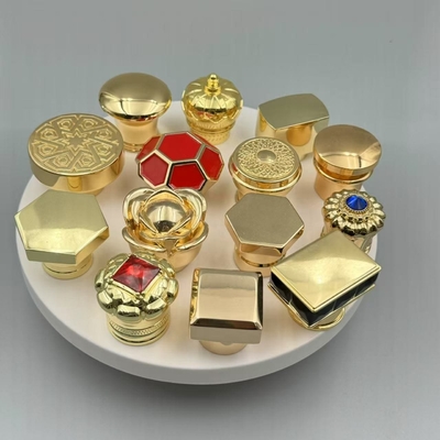 Beli Custom Logo Perfume Bottle Caps Untuk FEA15 Botol Kaca Di Antique Brass Finish online manufacture