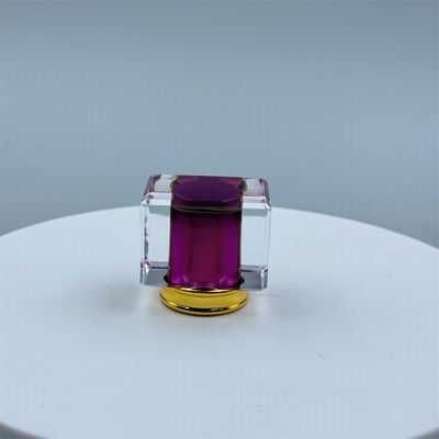 Beli 15mm Plastic Perfume Bottle Cap with Golden Chrome Black Purple Plating and 150°F Temperature Resistance online manufacture
