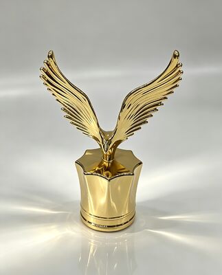 Beli Tutup Parfum Zamak Bentuk Elang dengan Desain Elegan Tahan Lama untuk Botol Parfum Mewah pembuatan online