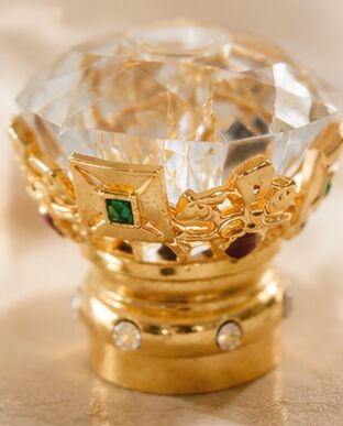 Beli Klip Parfum Zamac Mewah dengan Bagian Atas Kristal Berfacet, Tutup Alloy Seng Lapisan Emas dengan Inlay Batu permata Berwarna Berbagai untuk Botol Aroma Premium pembuatan online