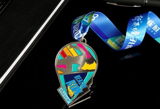 Beli Medali Kustom Karnaval Pelapisan Antik Berukir 3D Olahraga online manufacture