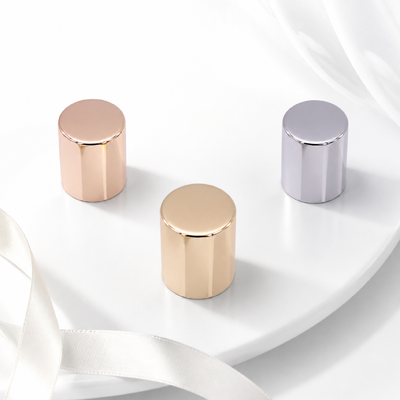 Tutup Parfum Zamak yang Dapat Disesuaikan dengan Lapisan Cermin Rose Gold dan Segel Anti Bocor untuk Botol FEA 15